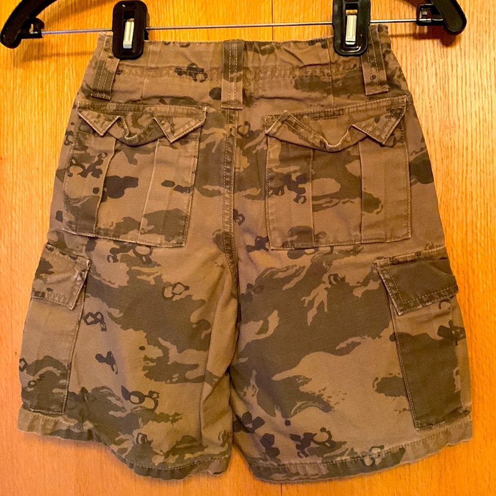 Old Navy 5 boy’s tan camo adjustable waist twill canvas cotton cargo shorts EUC